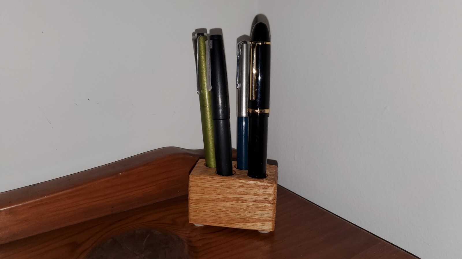 Wood 4 Pen Holder, Natural Color