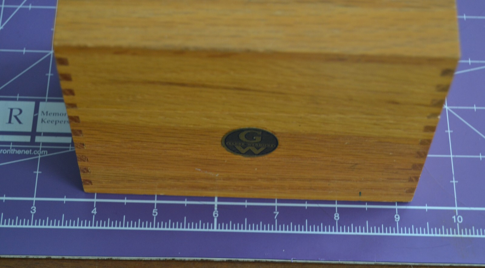 Vintage Globe Wernicke Oak Wood File Recipe Index Box #83-C Dovetailed Corners