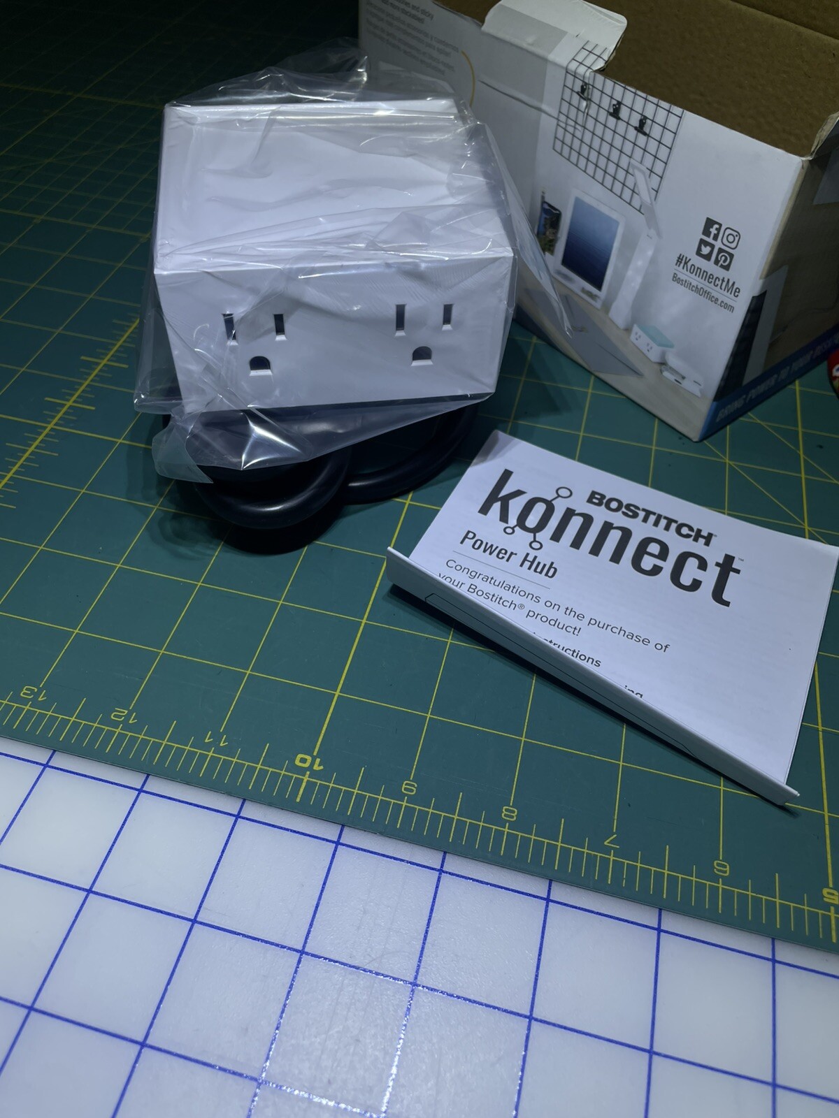 Bostitch Konnect Power Hub, Stackable