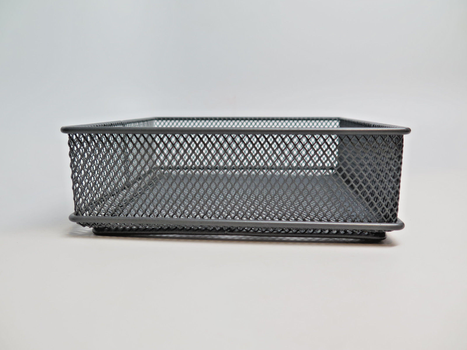 Gray Wire Basket Desk Organizer Desktop Drawer Office Home Bin 6” W x 6”L 2”H