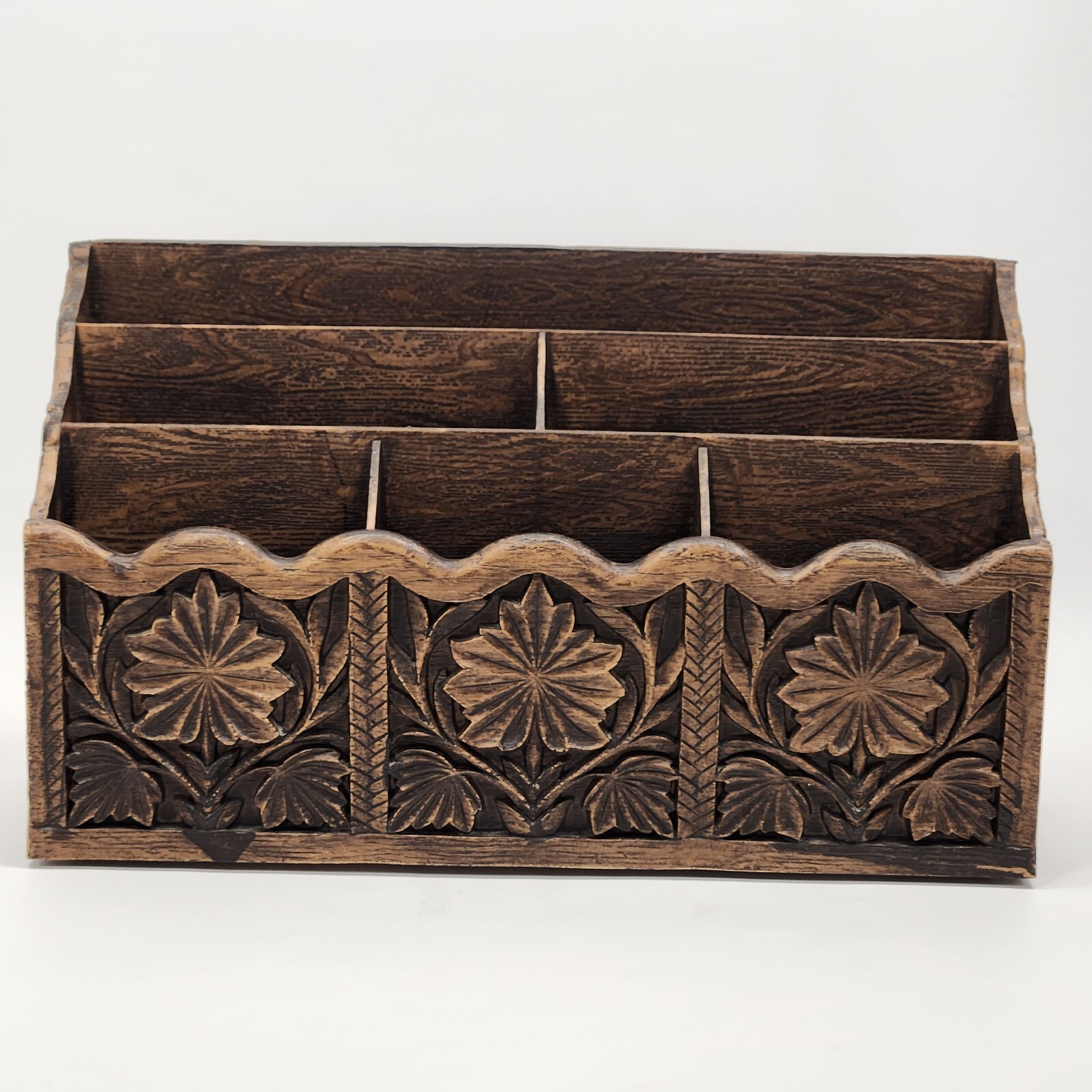 VTG Lerner Faux Wood Molded Hard Plastic 4x7x12 Desktop 6 Pocket Mail Organizer