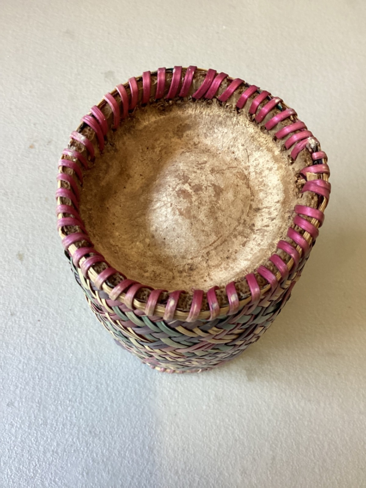 Vintage Pen Holder desk Organizer Storage Basket Woven Wicker 4.25”