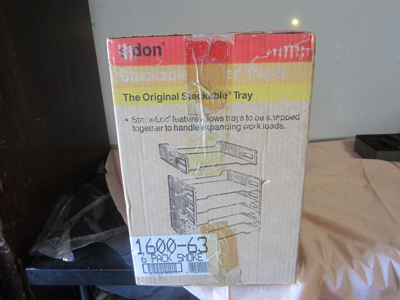 Vintage ELDON Plastic Trays 6 Pack Brand New in Box ( hard to find like that)