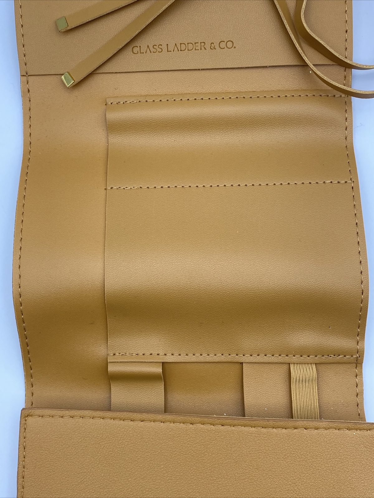 NEW Glass Ladder & Co Vegan Leather Katherine Tech Organizer Roll Honey Wallet