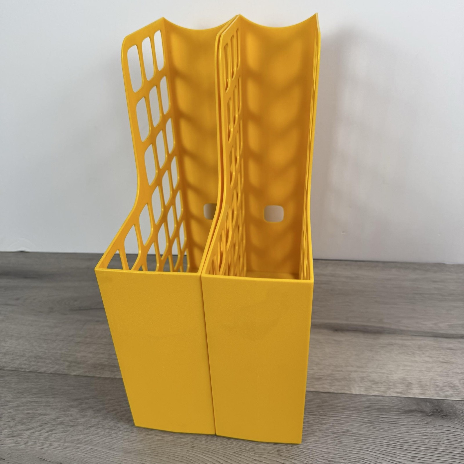 2 Oxford DecoFile 24562 Yellow Gold Plastic Magazine Organizers USA