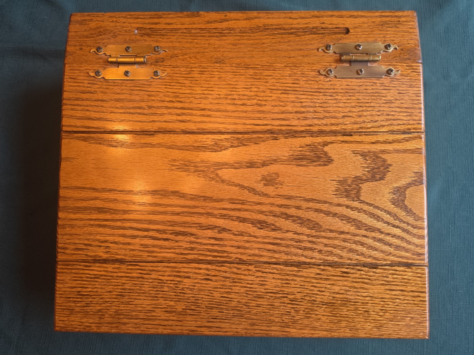 Vtg Wooden Lap Writing Desk Slant Tilt Top Hinged Storage Portable READ