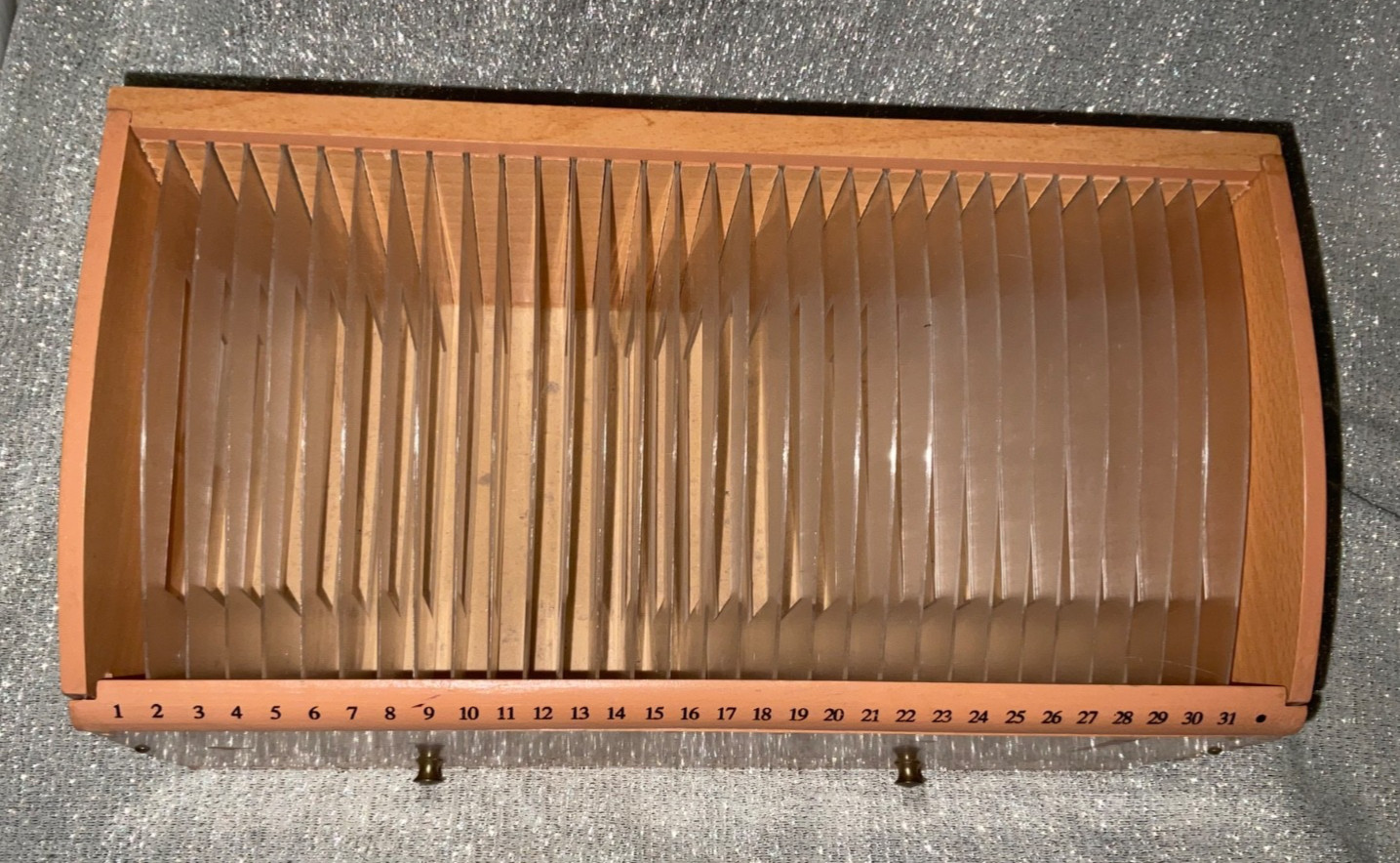 VTG 31 Day Wooden Monthly Bill Letter Mail Sorter Organizer Desk Top w/Drawers