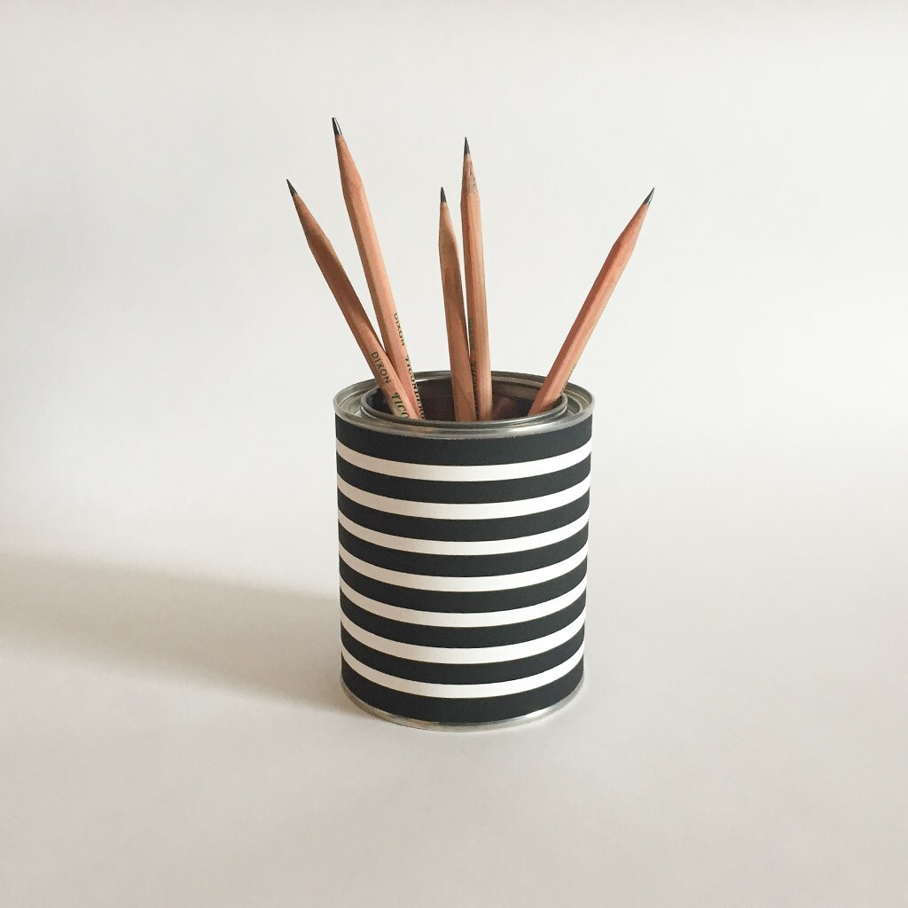 Pencil Cup Holder black and White stripe