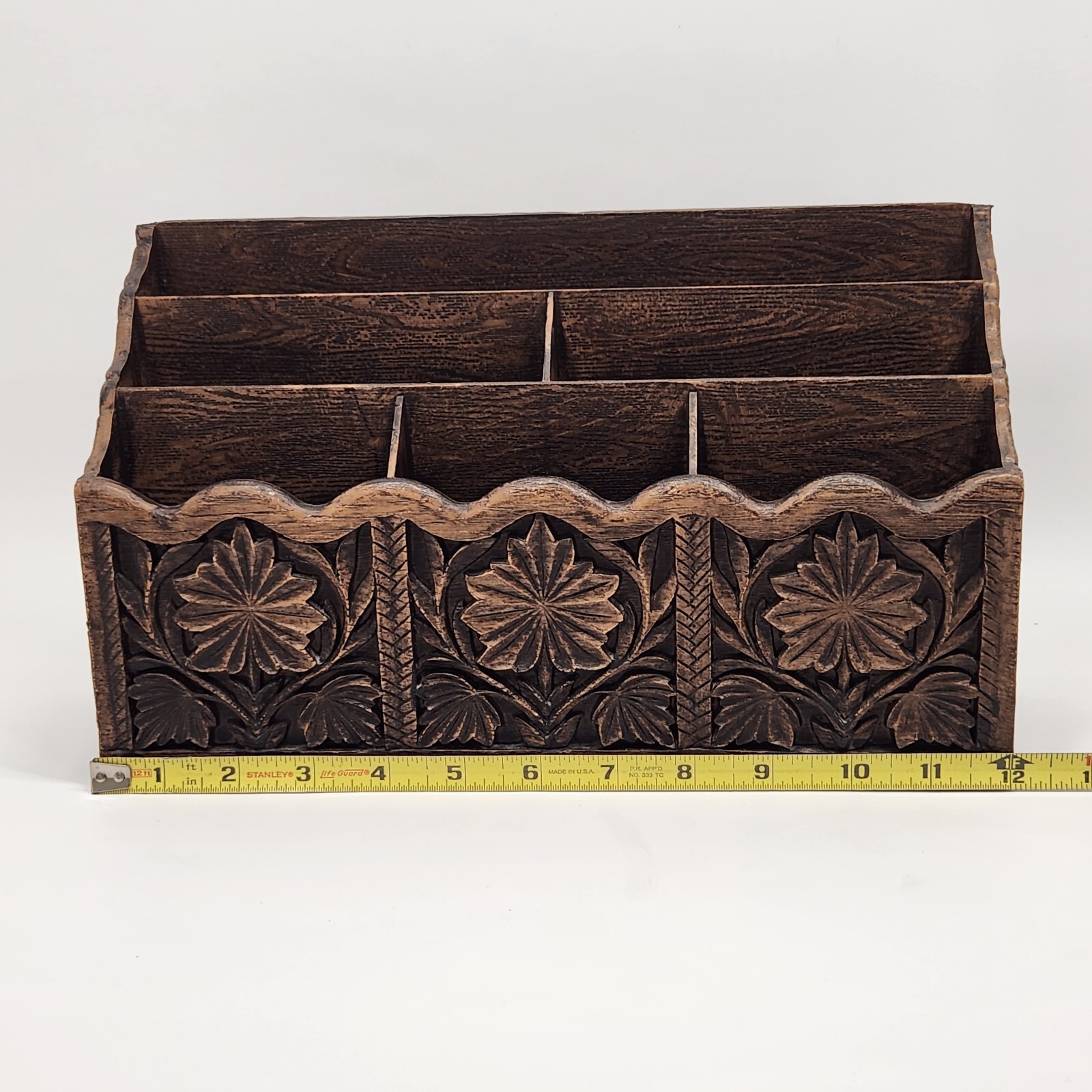 VTG Lerner Faux Wood Molded Hard Plastic 4x7x12 Desktop 6 Pocket Mail Organizer