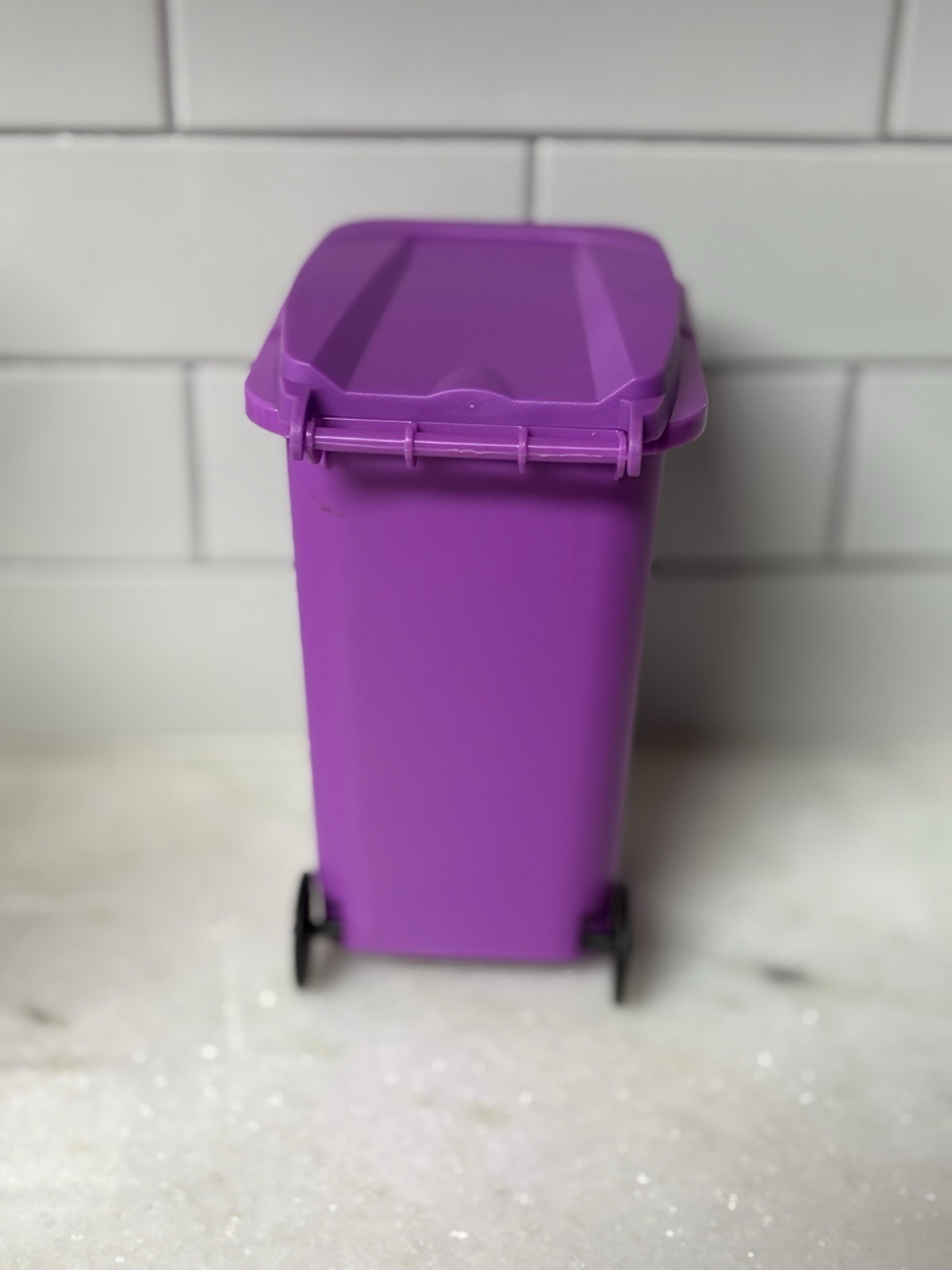 Mini Purple Wheelie Trash Can Recycling Bin Desk Pen Pencil Holder Toy Organizer