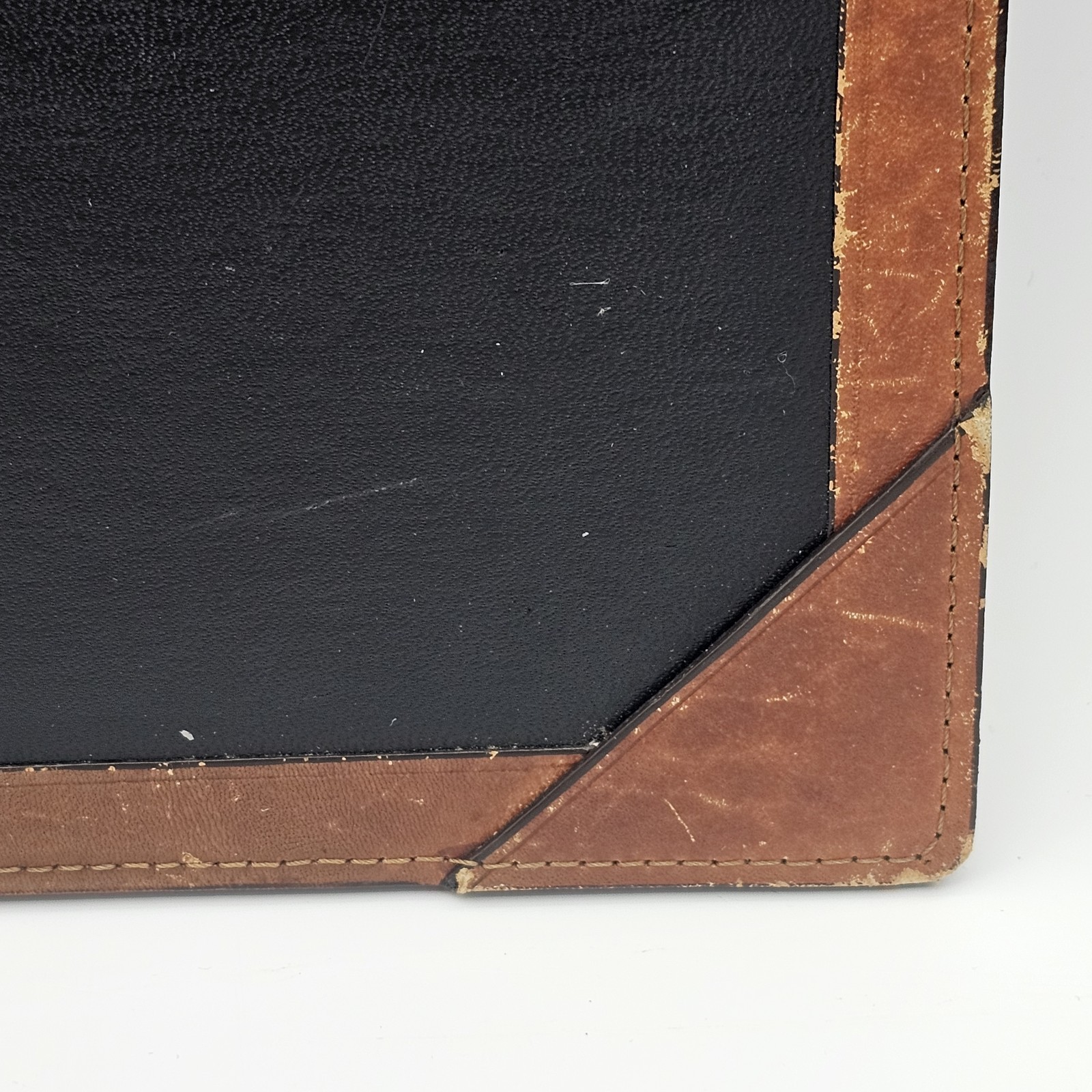 Vtg Executive Desk Cadillac Logo Gold Accent Leather Pad Blotter Mat 30″x20″ #1