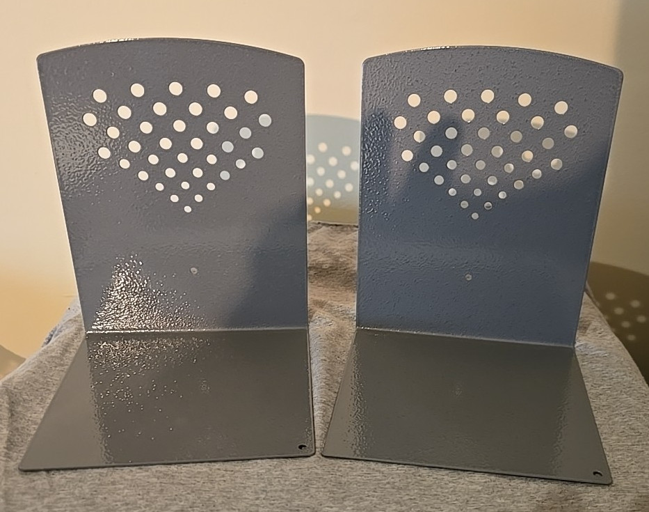 Safco Book Ends 31120GR 5 Lx5.5W x 7 H Glossy Metal Glossy Textured