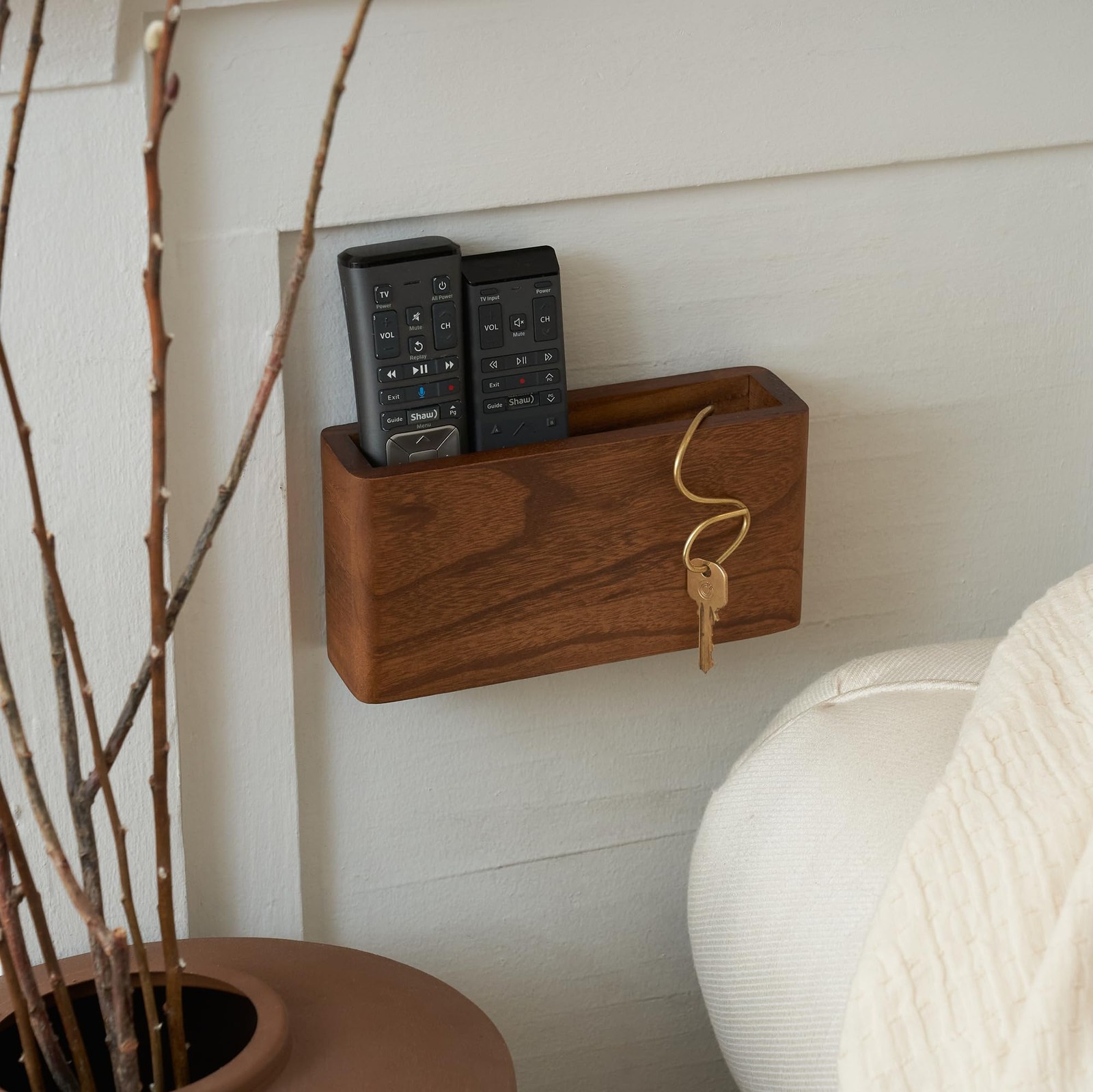 Wooden Remote Control Holder Wall Mount Caddy Holds 3–4 TV Remotes Wood Brown