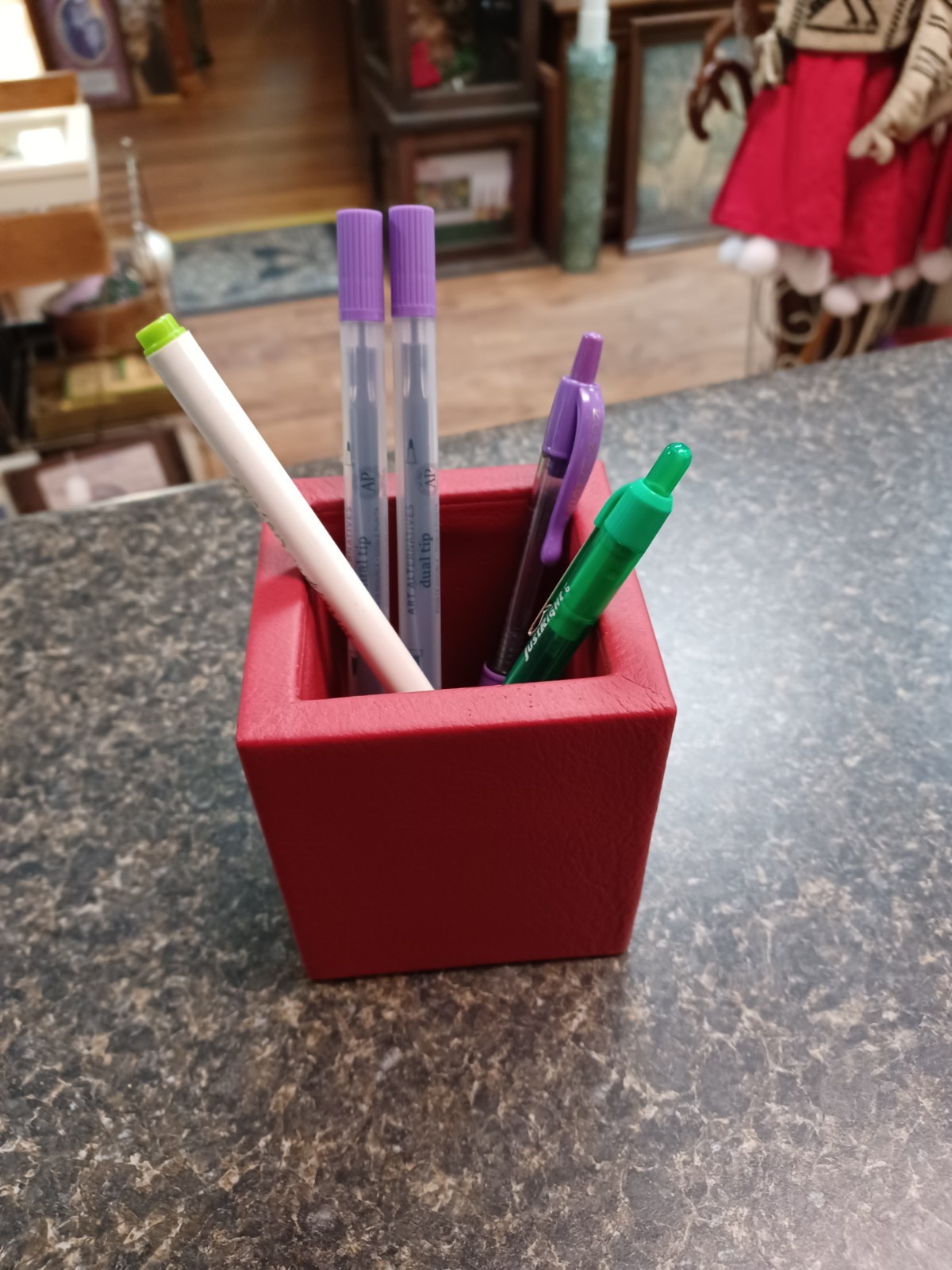 Red Leather Square Pen Holder Pencil Cup Desktop Caddy Stationery Organizer