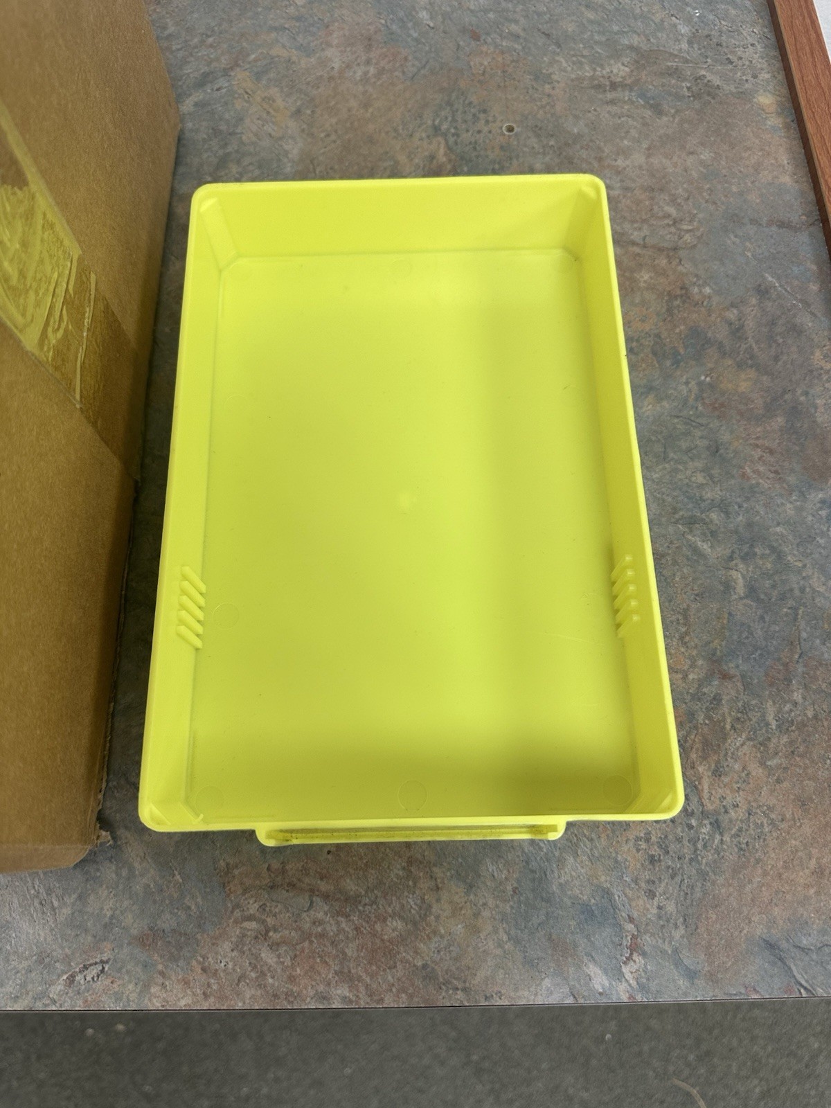 Brand New Standard Job Trays Box Of 24 Yellow