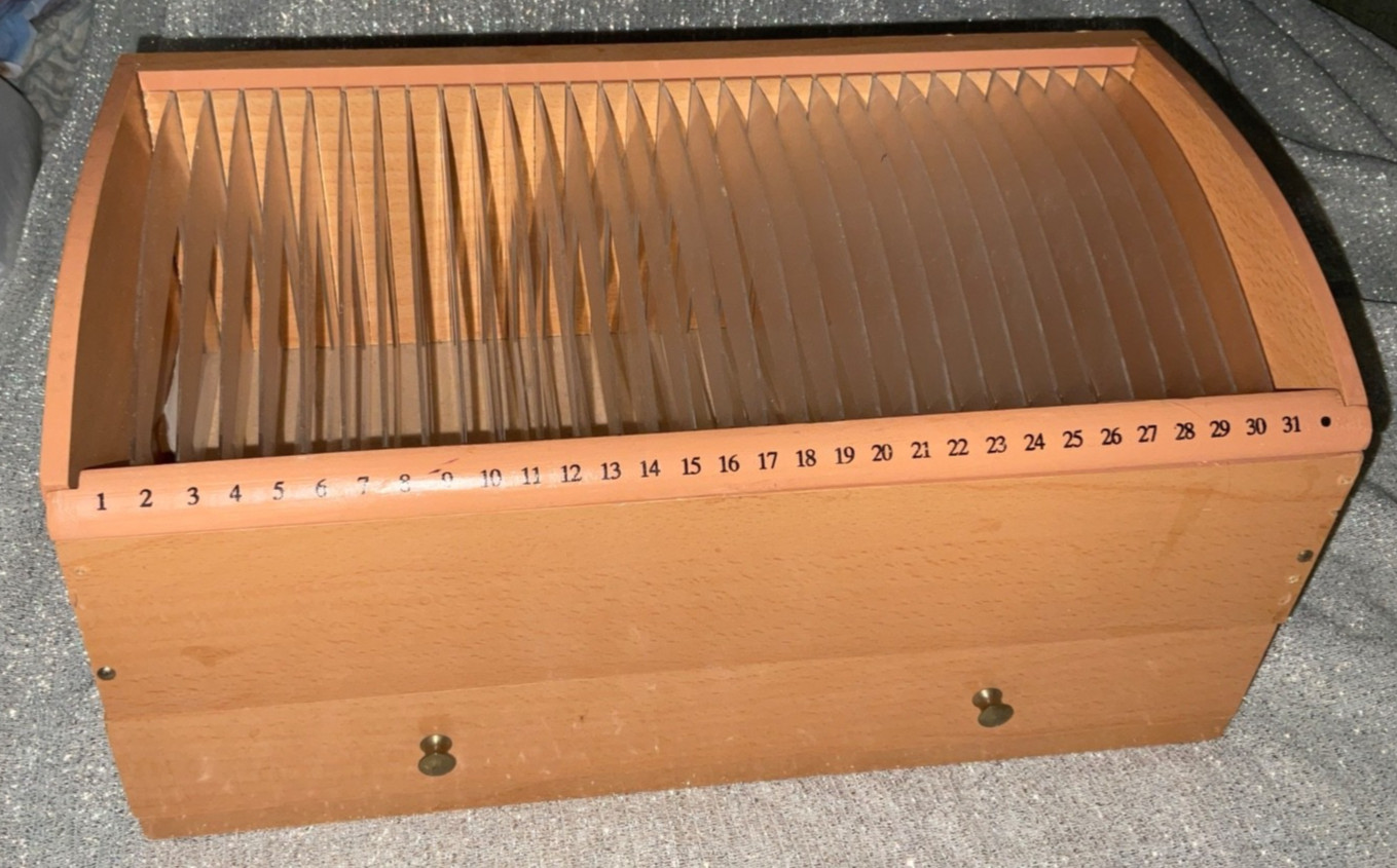 VTG 31 Day Wooden Monthly Bill Letter Mail Sorter Organizer Desk Top w/Drawers