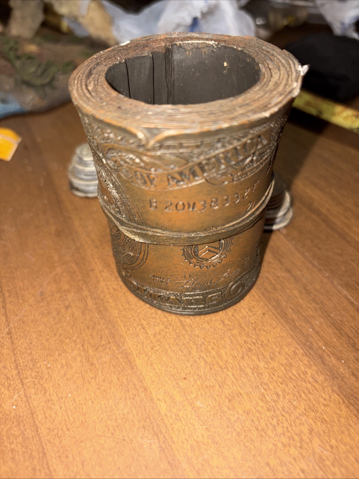 Vintage Style Desk Organizer With $20 Bill And Mini Calculator