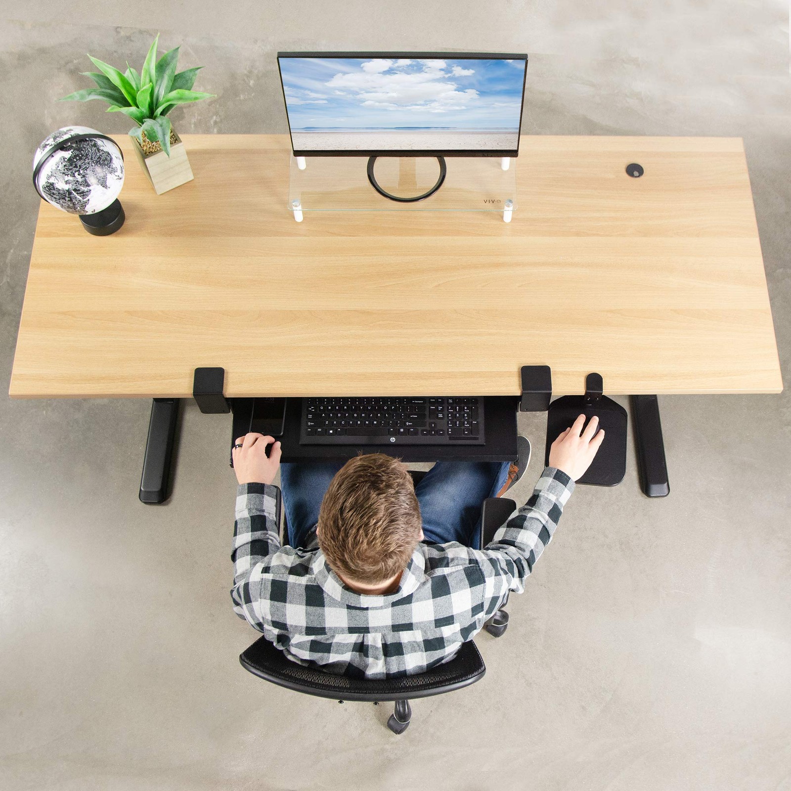 VIVO Clamp-on Mouse Pad Holder Platform, Adjustable 9.8L x 7.7W inches, Black