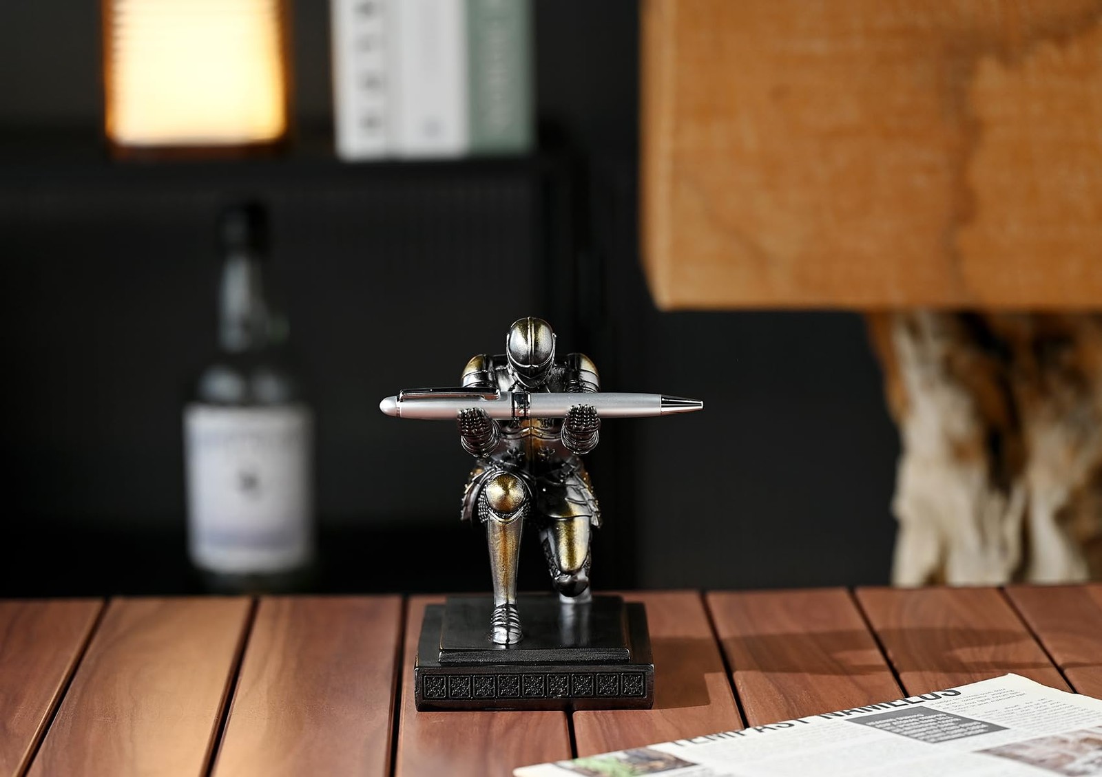 Executive Knight Pen Holder Decorative Resin Pen Holders For Desk Organizer C…