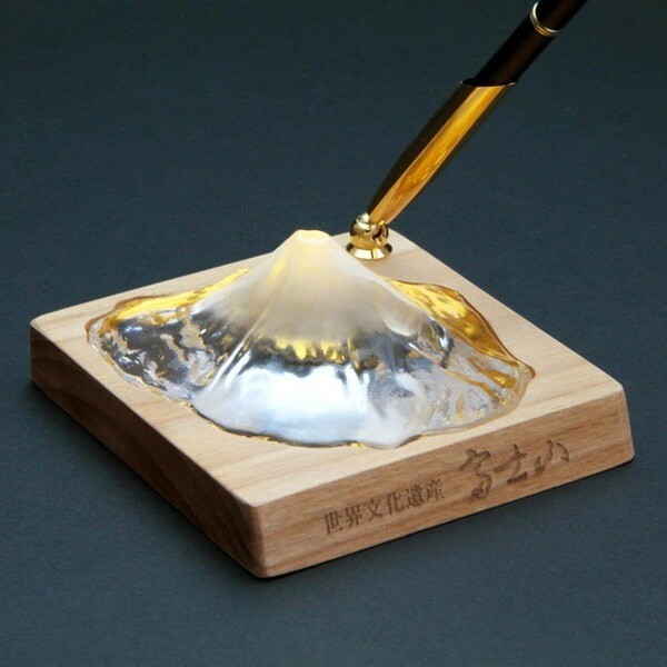 Color-changing Mt. Fuji pen stand Real craft Mt. Fuji NEW JAPAN F/S