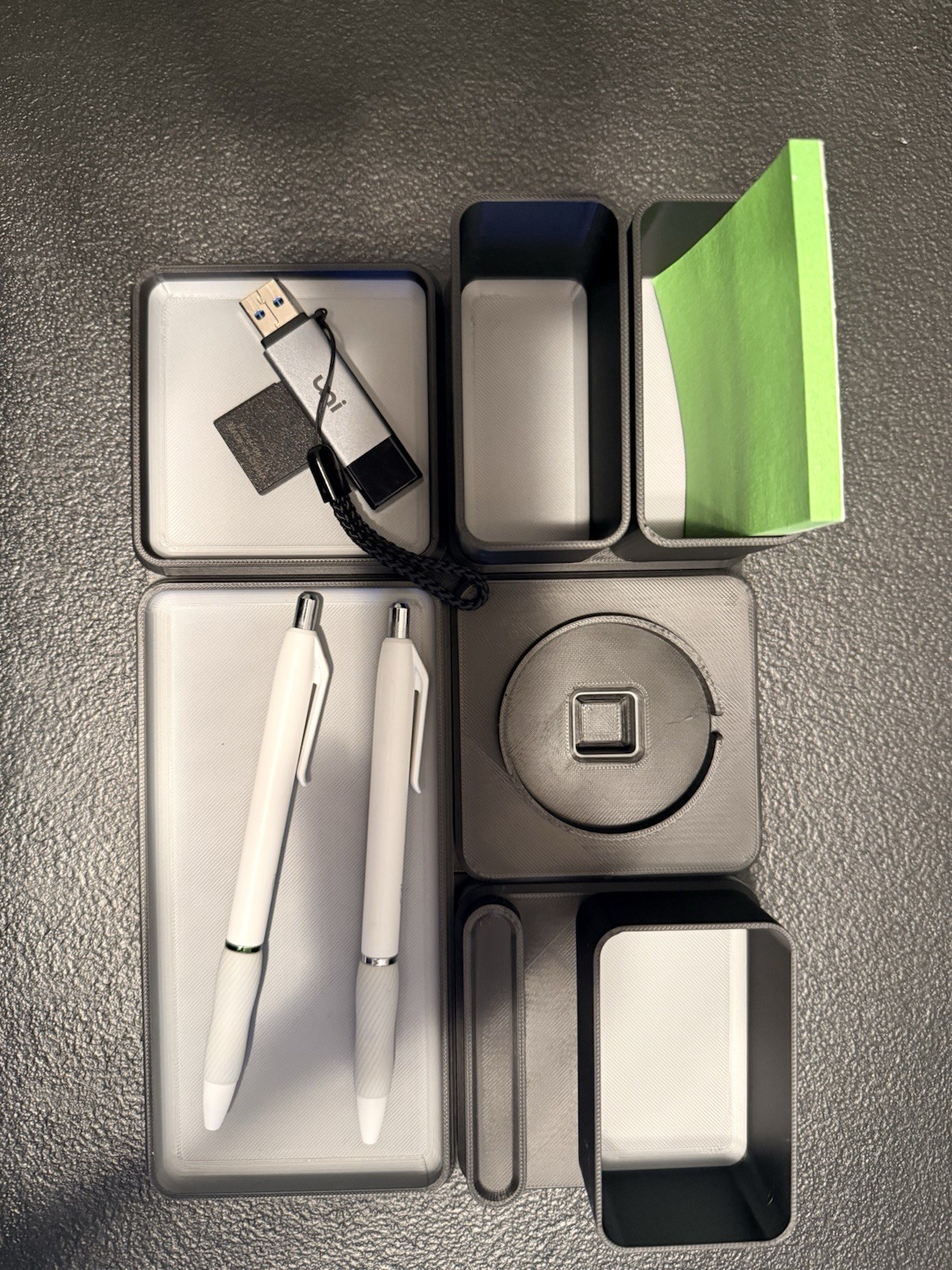 Modern Desk Organizer With Phone Stand Pen Holder Charging Puck 10 X 7