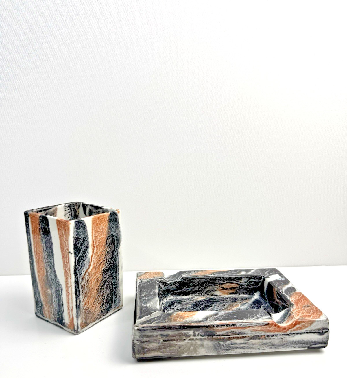 Vintage Ceramic Desk Accessories Ashtray Pen Cup Soap/Toothbrush Holder Italy