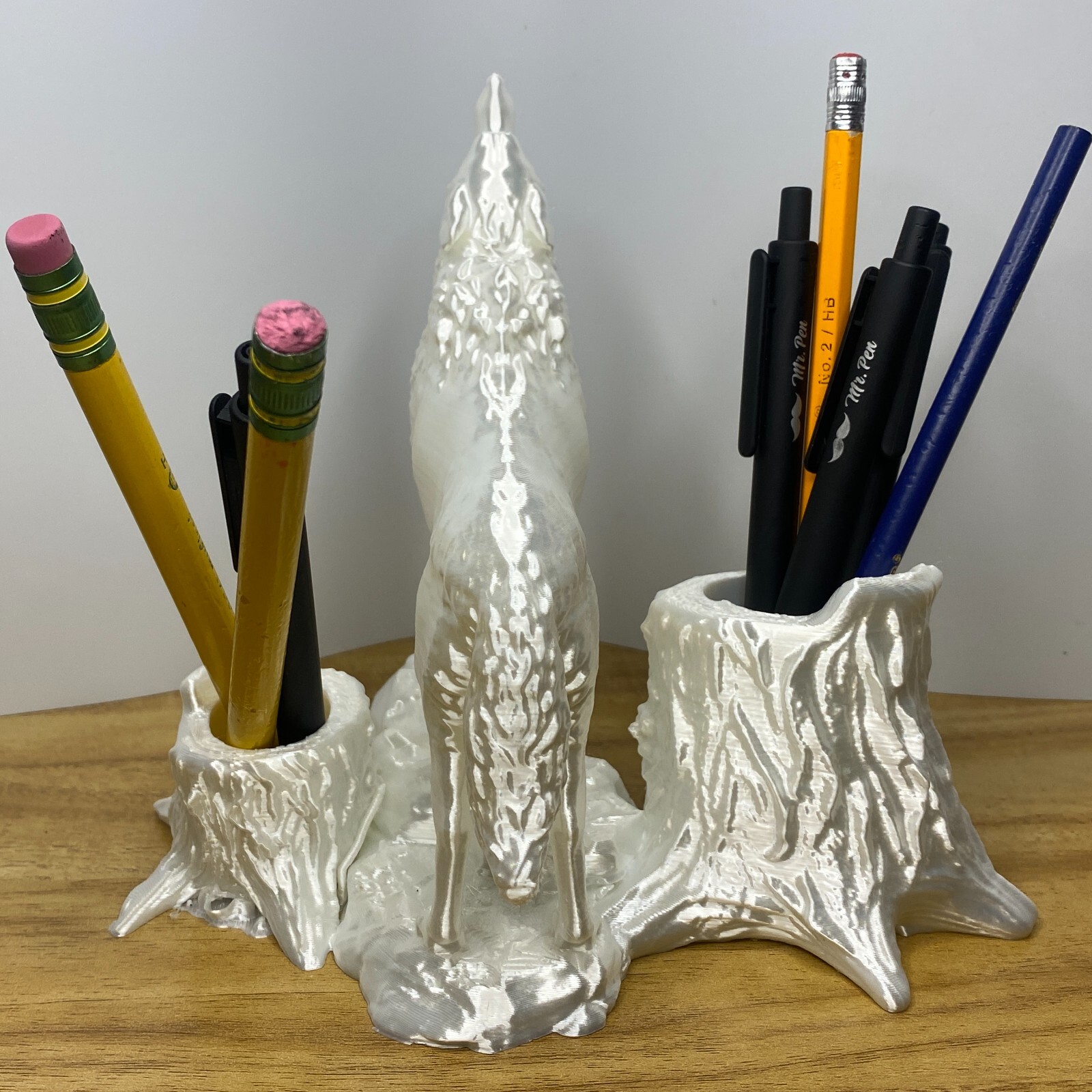 White Wolf Howling Pen Pencil Holder 3D Printed Desk Organizer Wolf Lover Gift