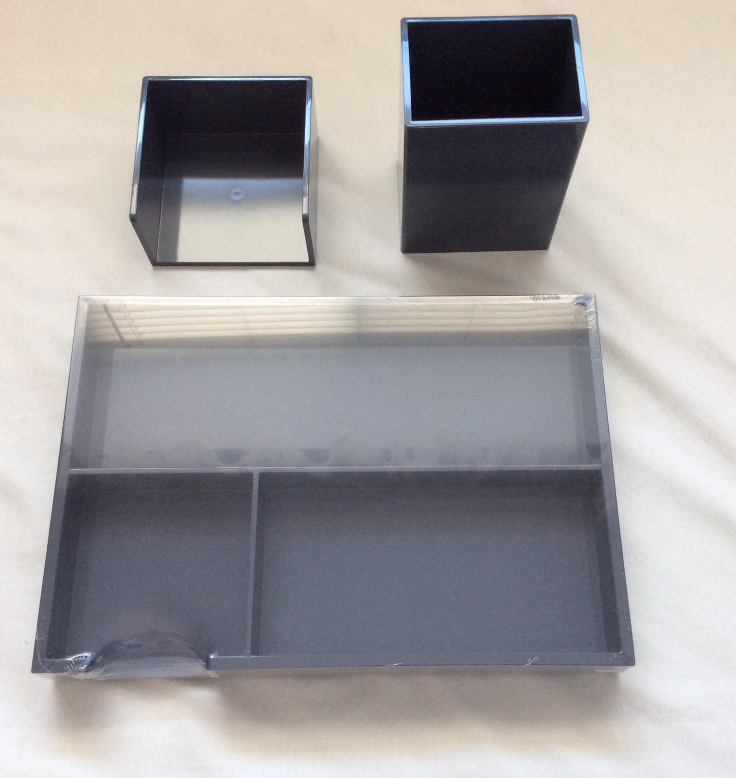 Desk Organizer Set With Antimicrobial Treatment, Gray ( 3 Piece )