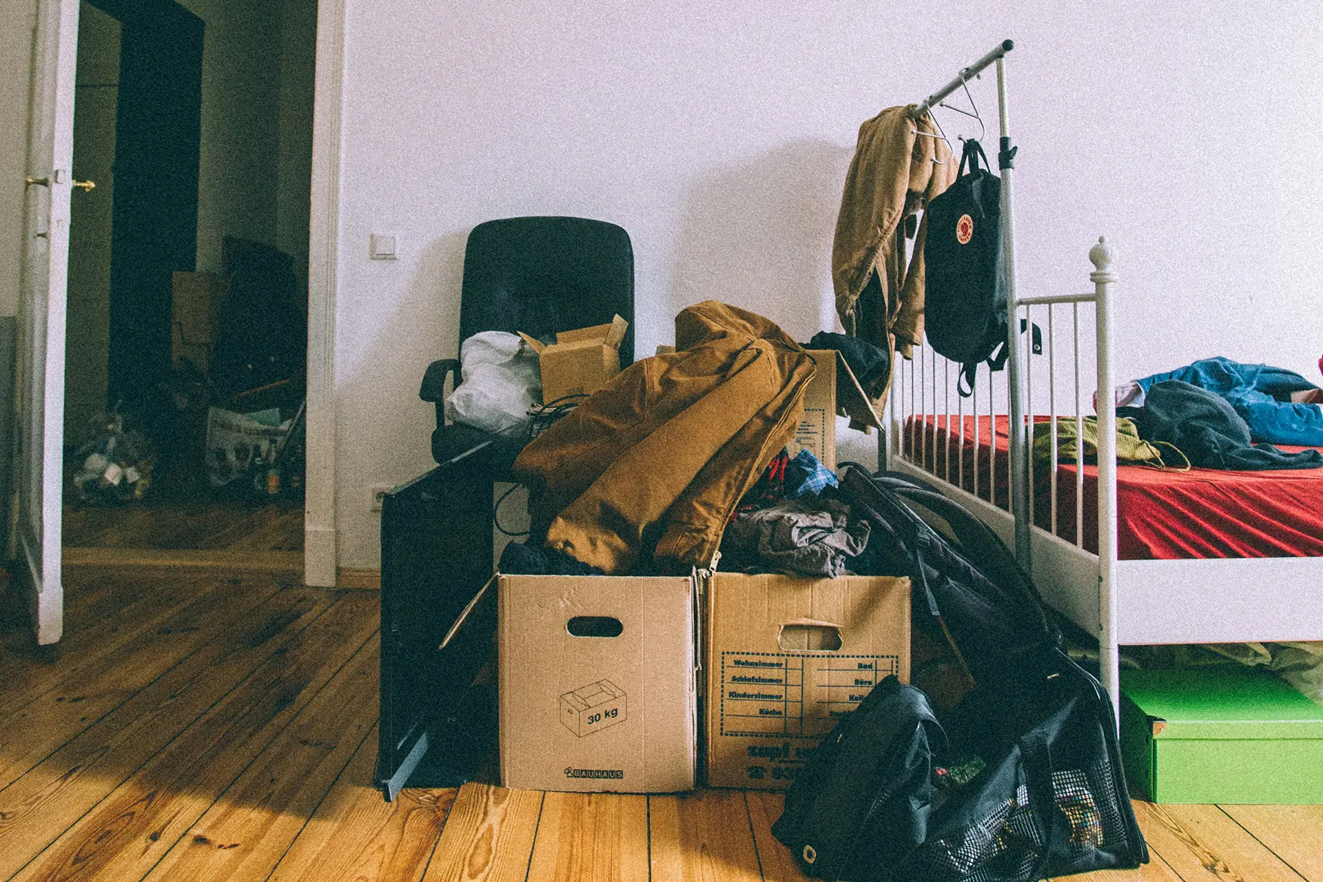 Is it Better to Sell, Store, or Dispose A Decision Guide to Decluttering with Purpose